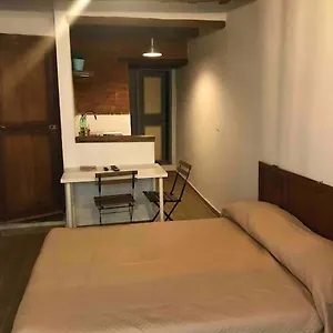 monolocale-vasari.it-tuscanyhotel.com/